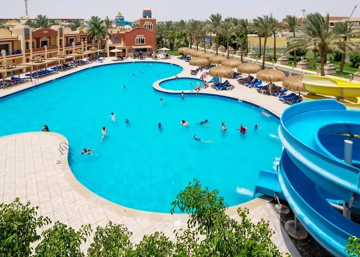 Mirage Bay Resort& Aqua Park 3*